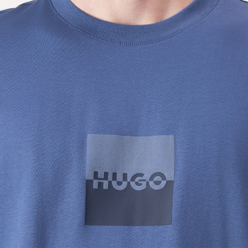 T-shirt Bleu Hugo DUSPLIT imprimé d'un logo fendu - Élégance Décontractée et Confort Premium