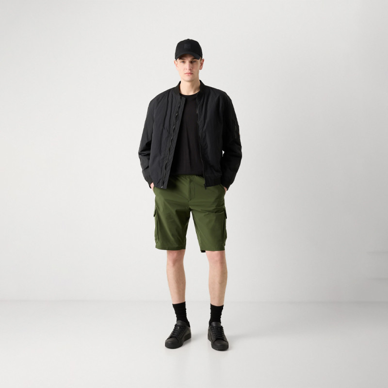 Short cargo Vert BOSS S_URBANEX-CARGO – Style fonctionnel et confort technique