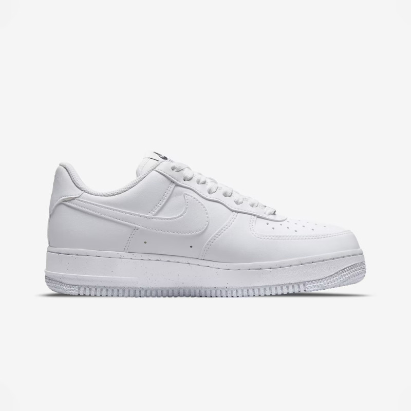 Baskets Nike Air Force 1 ’07 Next Nature Blanches – Style écoresponsable | DM’Sports