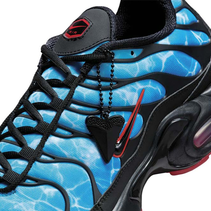 Baskets Nike Air Max Plus GS – Bleu & Noir – Silhouette cultissime et inspiration marine