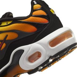 Baskets Nike Air Max Plus GS Oranges et Noires – Enfant – Style Rétro & Confort Moderne