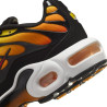 Baskets Nike Air Max Plus GS Oranges et Noires – Enfant – Style Rétro & Confort Moderne