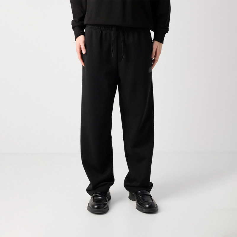 Pantalon de survêtement Hugo DELASPANT – Noir – Confort quotidien et style épuré