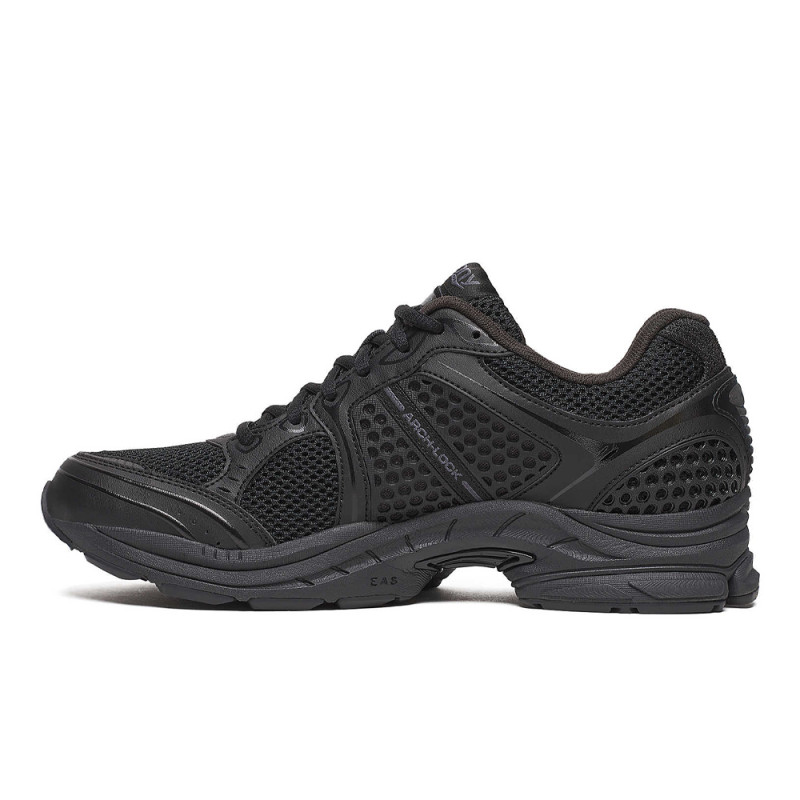 Baskets Saucony ProGrid Triumph 4 – Noires – Rétro running & amorti premium