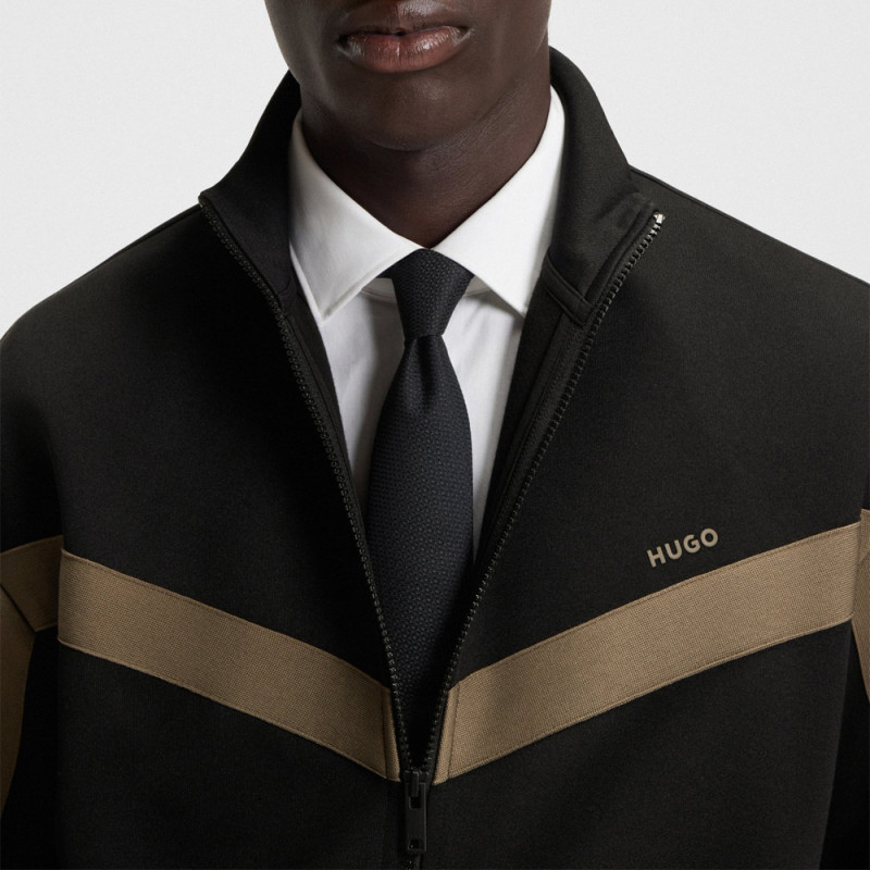 Sweat zippé Relaxed Hugo DARTI – Noir – Bande chevrons & style casual raffiné