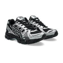 Baskets ASICS Gel-Kayano 12.1 Noires et Argentées