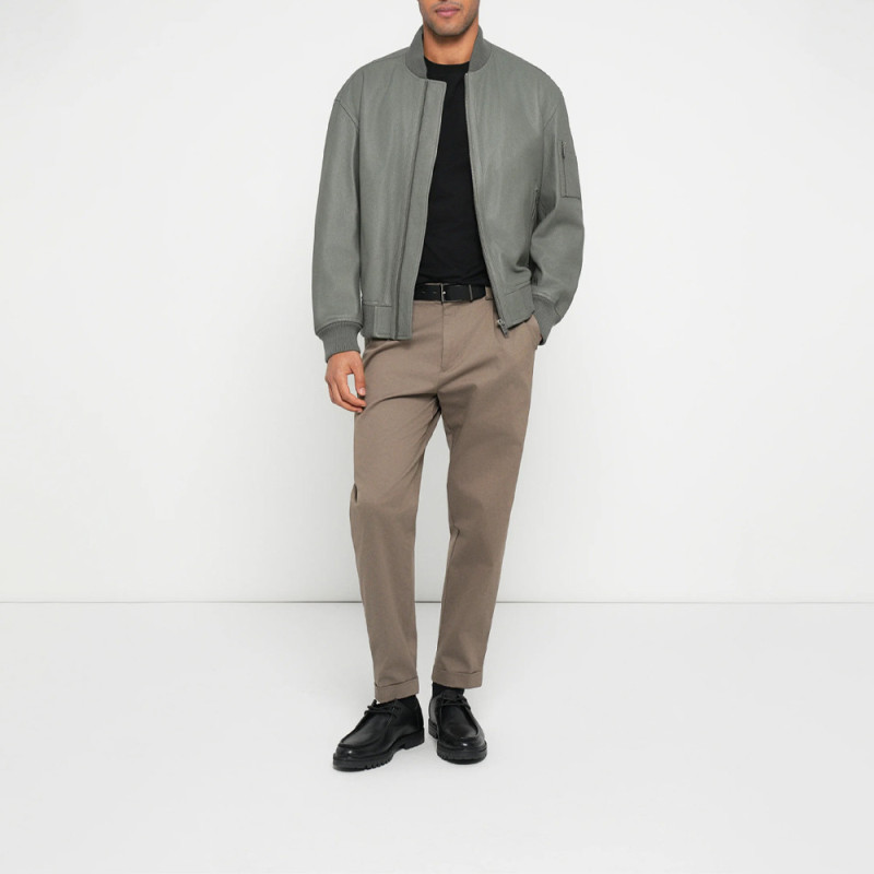 Veste en cuir avec poche sur une manche Jakri BOSS grise