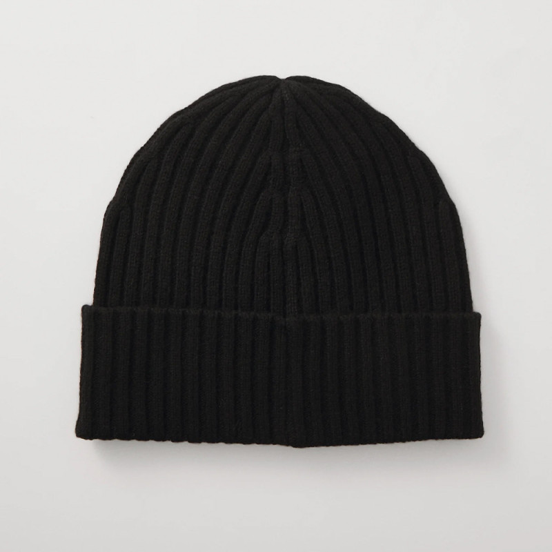 BONNET NOIR EN LAINE AVEC LOGO BRODÉ HUGO XILLA