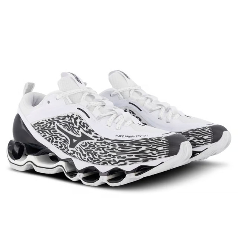 Baskets MIZUNO Wave Prophecy 13.2 noires et blanches