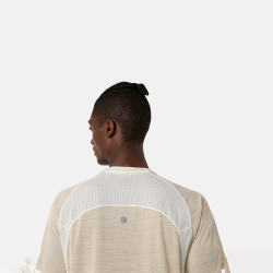 T-shirt ASICS Road SS Top Homme Chez DM’Sports – Respirabilité & performance