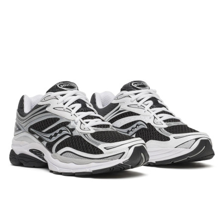Baskets SAUCONY ProGrid Omni 9 OG Noires et Blanches